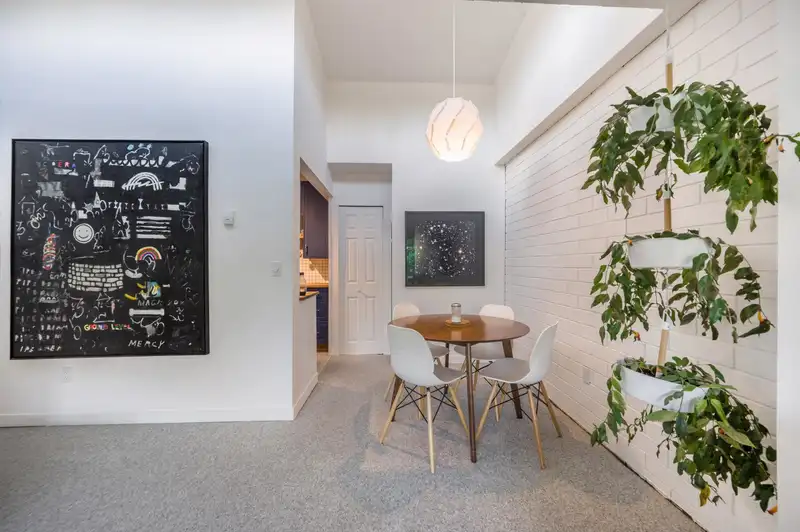 411 2366 WALL STREET - photo 1 of 21