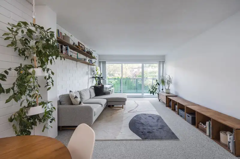 411 2366 WALL STREET - photo 4 of 21