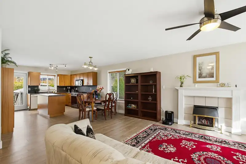 33275 CHERRY AVENUE - photo 3 of 40