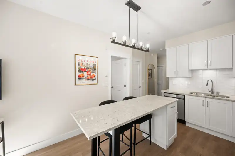 216 11035 RAVINE ROAD - photo 3 of 7