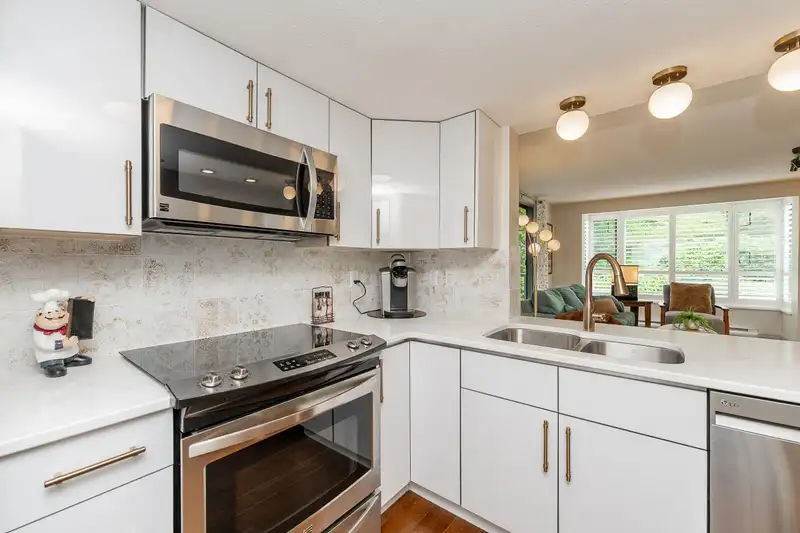304 220 NEWPORT DRIVE - photo 3 of 40