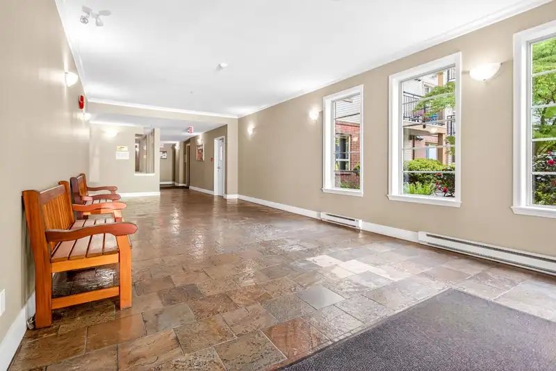 211 2346 MCALLISTER AVENUE - photo 3 of 40