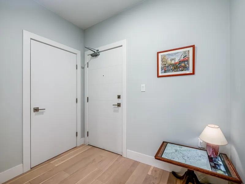 107 4686 51 STREET - photo 3 of 25