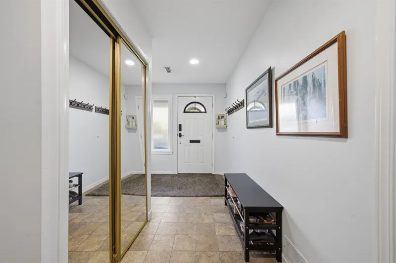 4468 GRAVELEY STREET - photo 4 of 25