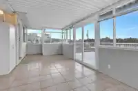 3240 CLIVE AVENUE - thumbnail 17