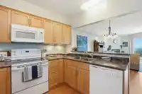302 5780 TRAIL AVENUE - thumbnail 17