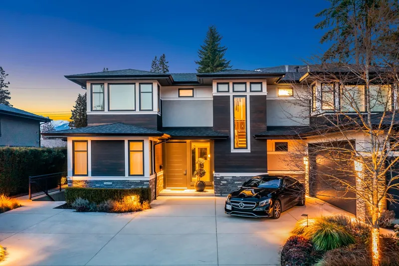 4090 SUNNYCREST DRIVE - photo 2 of 25