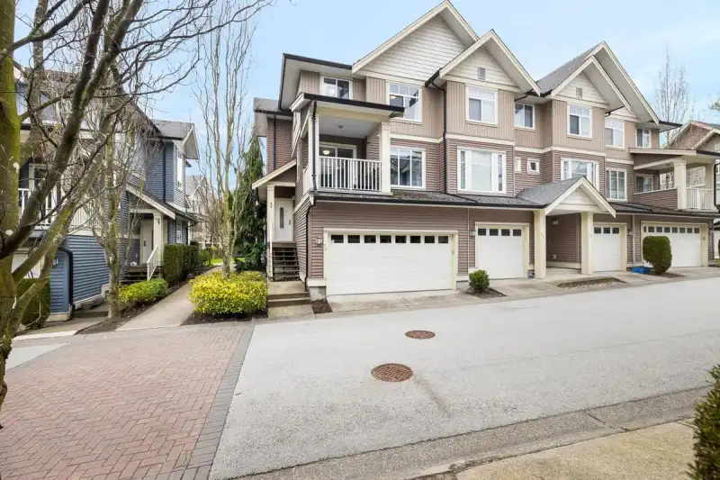 70 6575 192 STREET - photo 1 of 40