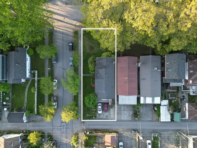 268 N SLOCAN STREET - photo 1 of 2