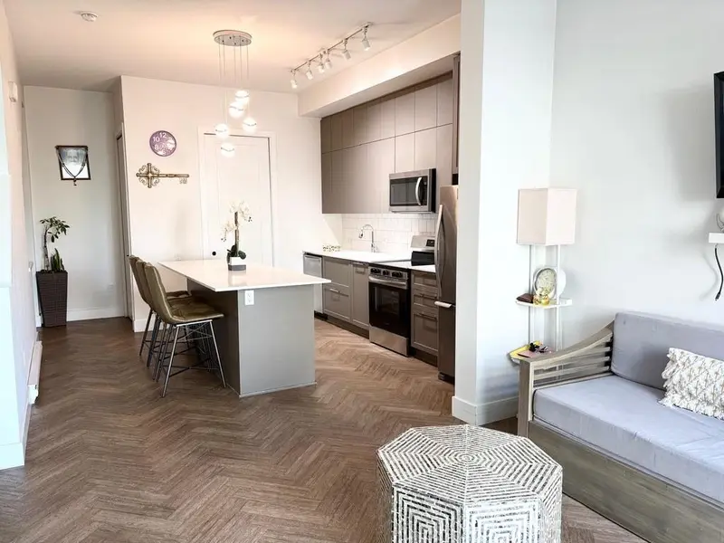 103 17578 57A AVENUE - photo 3 of 12