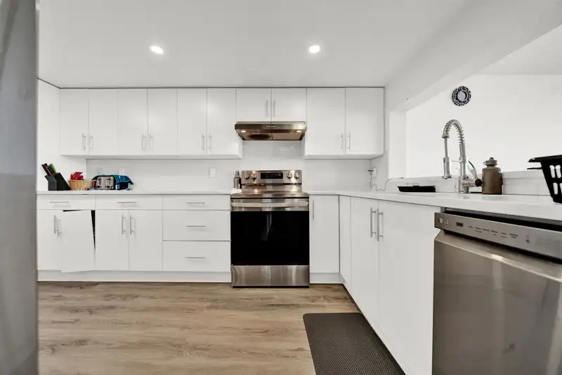 1001 14881 103A AVENUE - photo 3 of 30