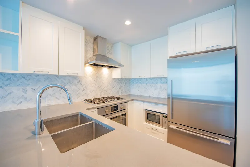 1203 520 COMO LAKE AVENUE - photo 3 of 23