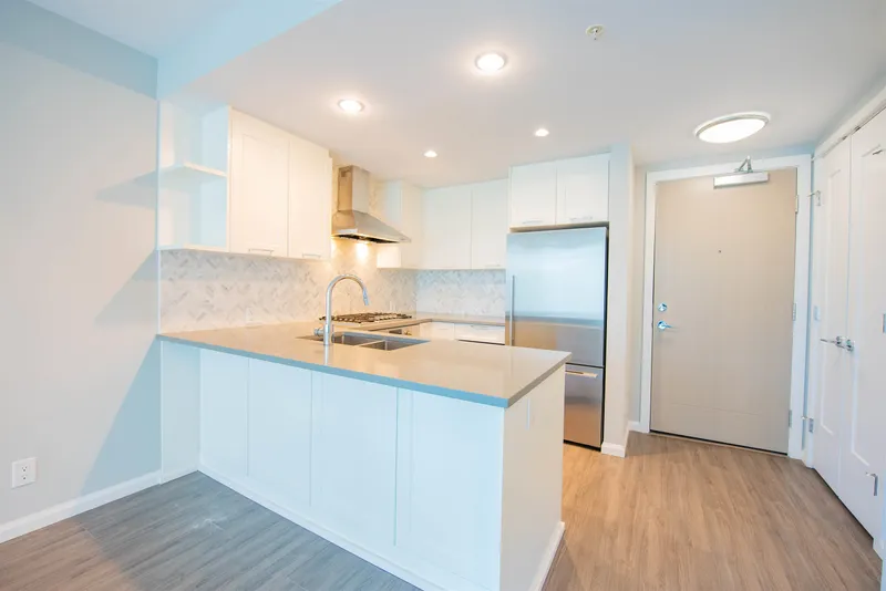 1203 520 COMO LAKE AVENUE - photo 4 of 23