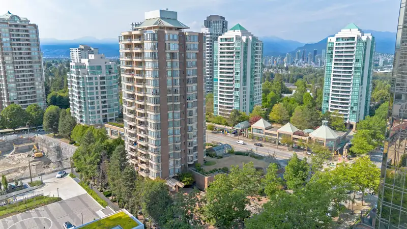 700 5967 WILSON AVENUE - photo 1 of 40