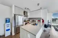2208 3007 GLEN DRIVE - thumbnail 8