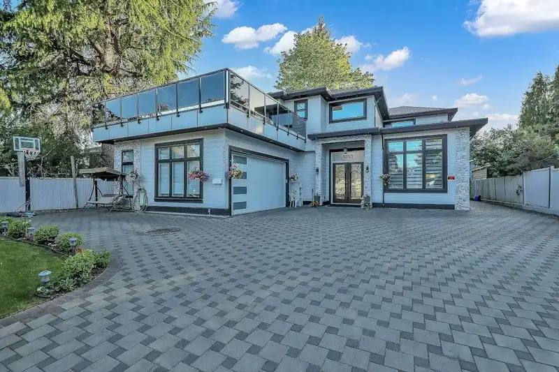 9253 PRINCE CHARLES BOULEVARD - photo 2 of 40