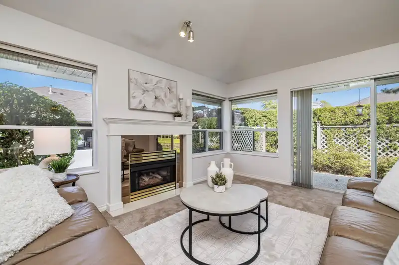 42 21746 52 AVENUE - photo 3 of 38