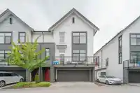 27 17555 57A AVENUE - thumbnail 1