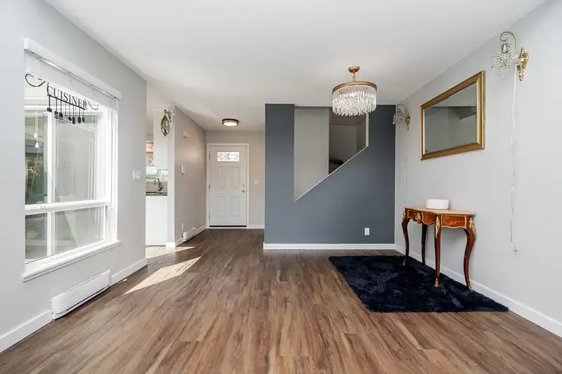 6051 W GREENSIDE DRIVE - photo 3 of 22