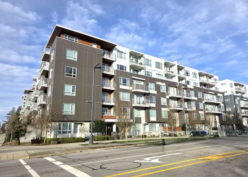 104 10581 140 STREET - photo 1 of 30
