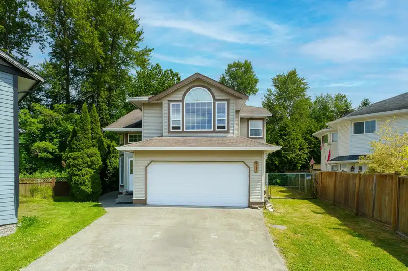 27269 32B AVENUE - photo 1 of 39