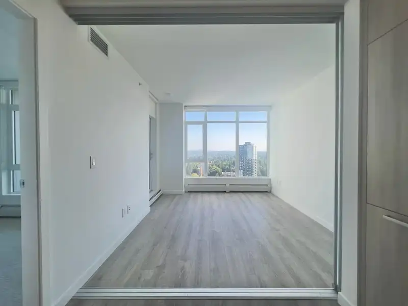 2510 13350 CENTRAL AVENUE - photo 3 of 14
