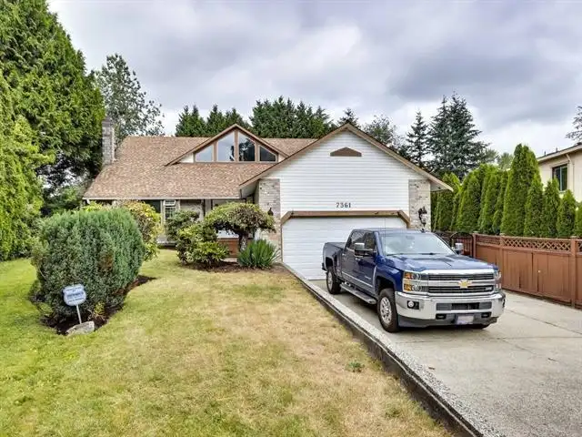 7361 149A STREET - photo 2 of 30