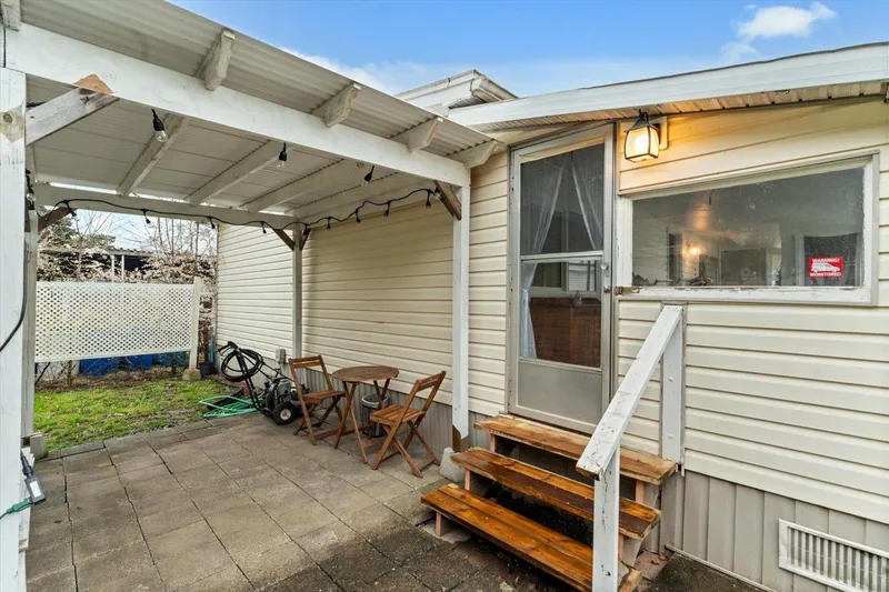 60 45640 WATSON ROAD - photo 2 of 25