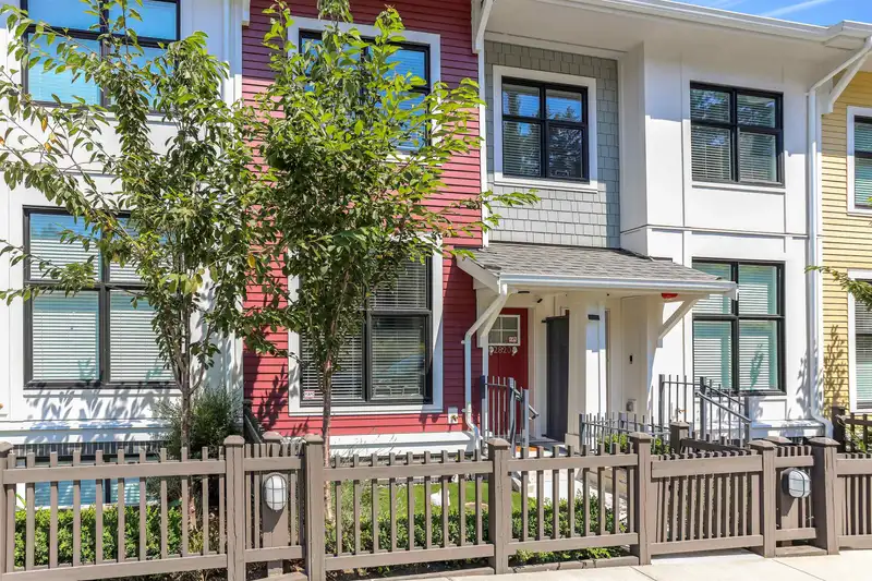 2820 HOPE STREET - photo 1 of 21