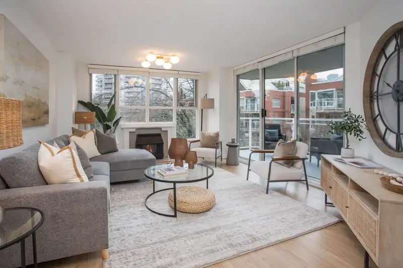 301 1250 QUAYSIDE DRIVE - photo 1 of 36