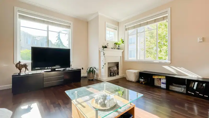 1 8633 159 STREET - photo 2 of 38
