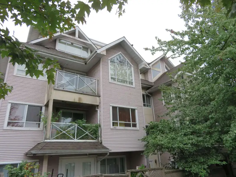 304 4950 JOYCE STREET - photo 2 of 19
