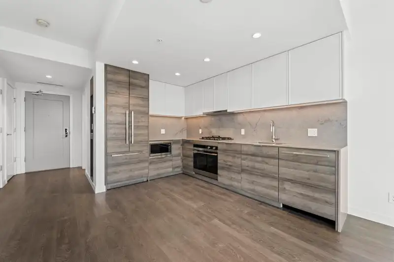 1203 1045 AUSTIN AVENUE - photo 3 of 31