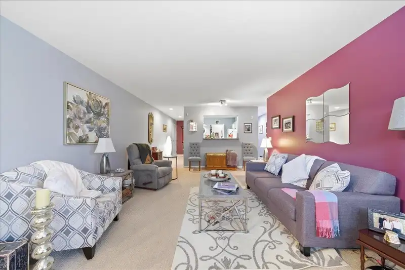 109 6385 121ST STREET - photo 3 of 24