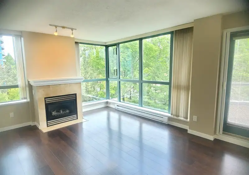 506 6659 SOUTHOAKS CRESCENT - photo 3 of 24