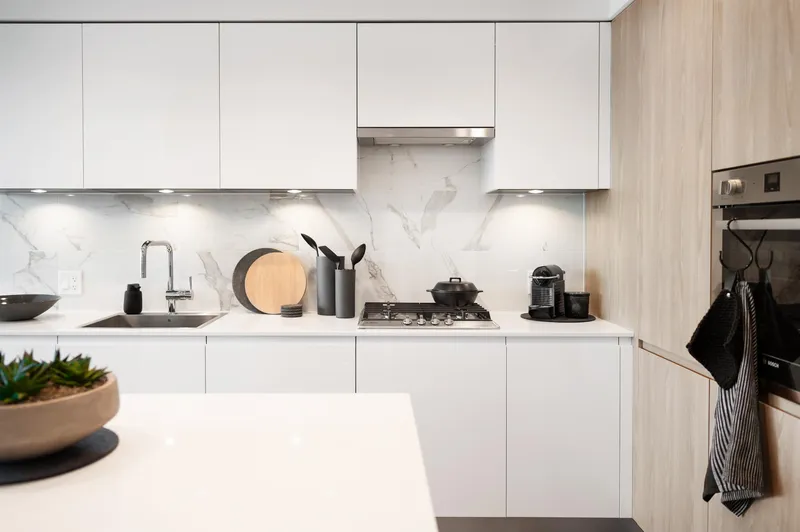 606 3888 EVERGREEN PLACE - photo 1 of 10