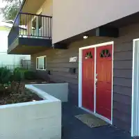 10837 145 A STREET - thumbnail 1