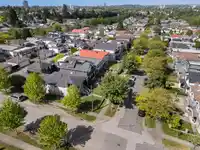 2798 E 24TH AVENUE - thumbnail 6