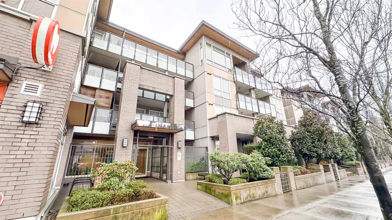 119 85 EIGHTH AVENUE - photo 4 of 25