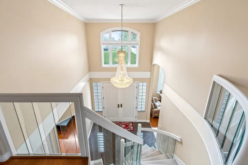 8260 CLAYSMITH ROAD - photo 2 of 25