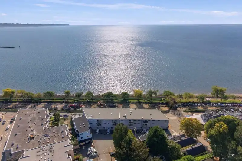 106 14881 MARINE DRIVE - photo 1 of 23