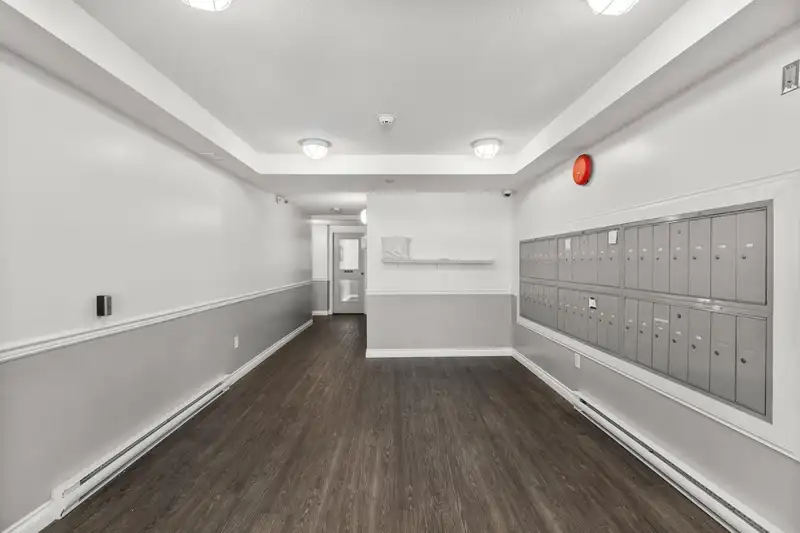 109 8989 HUDSON STREET - photo 4 of 27