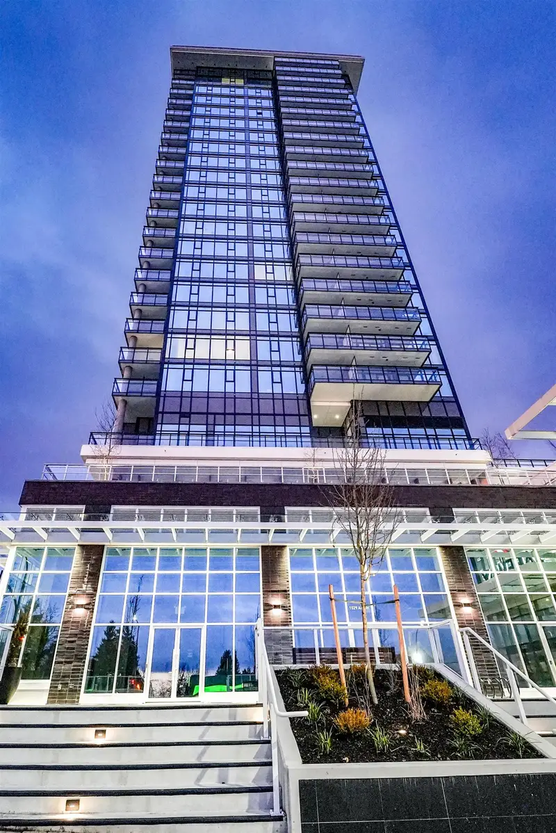 2404 505 NELSON STREET - photo 1 of 25