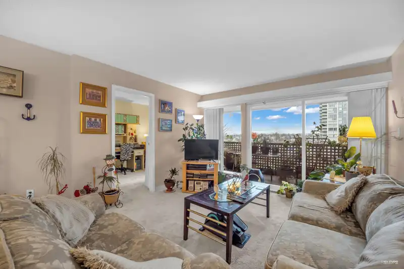 304 4941 LOUGHEED HIGHWAY - photo 1 of 17