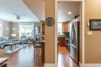 110 2068 SANDALWOOD CRESCENT - thumbnail 11