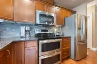 110 2068 SANDALWOOD CRESCENT - thumbnail 15