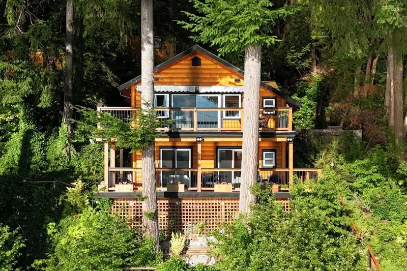 BLK D DL 355 CASCADE BAY - photo 1 of 35