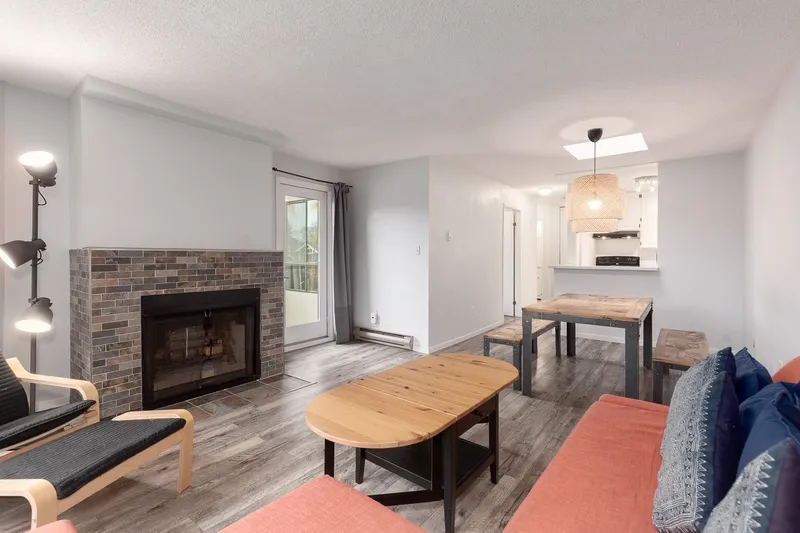 306 1775 W 10TH AVENUE - photo 1 of 25