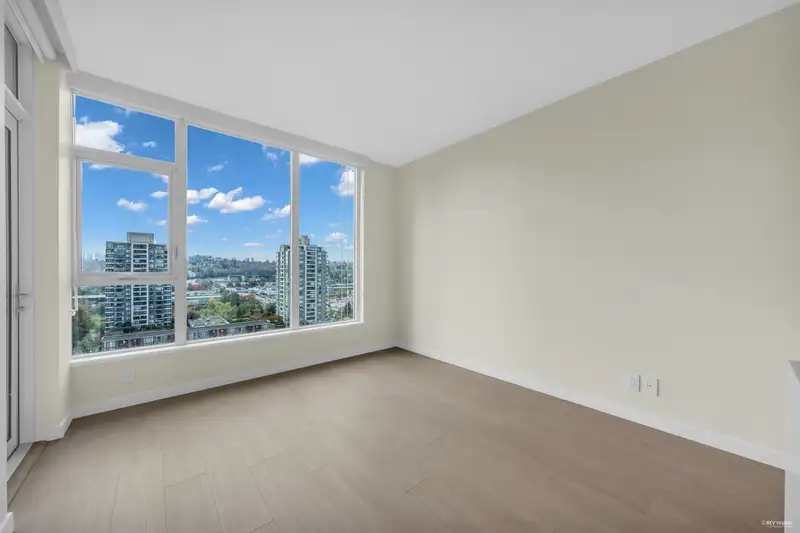 1111 4168 LOUGHEED HIGHWAY - photo 3 of 22