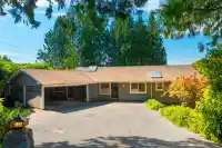 545 E KINGS ROAD - thumbnail 4